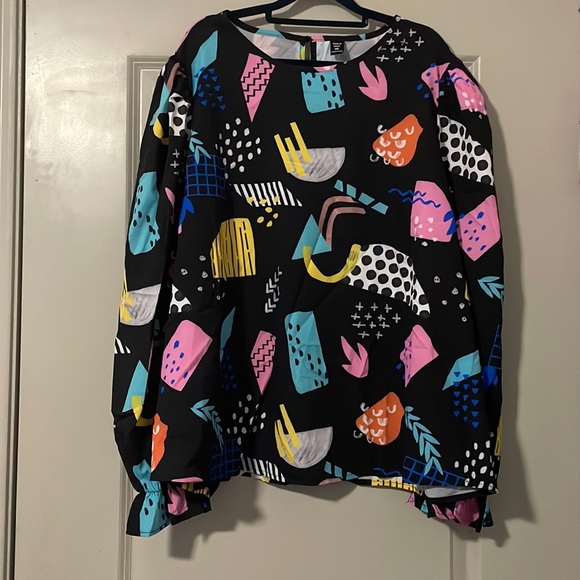 Plus Color Block Ruffle Sleeve Top - Picture 3 of 4